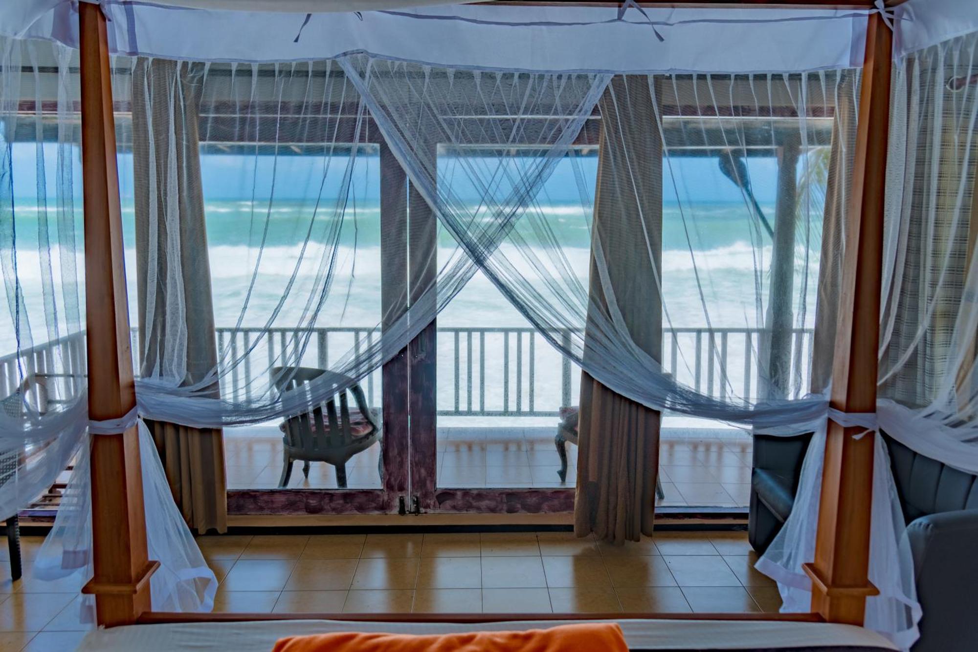 Amor Beach Unawatuna Dış mekan fotoğraf